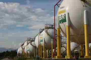  Petrobras reduz em 14% preço do gás natural para distribuidoras 